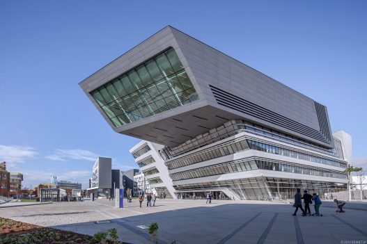 Solid BautechPreis 2015 für WU Wien